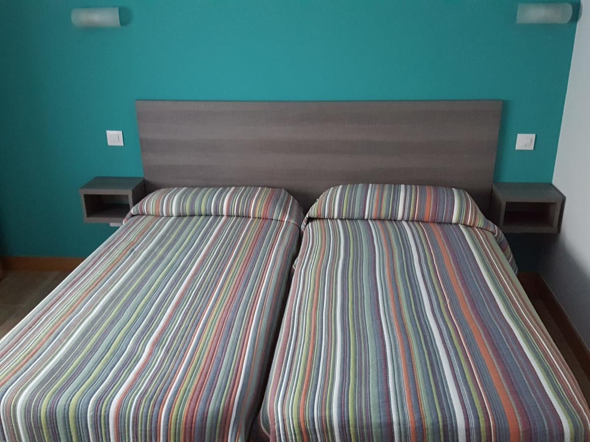Hostal Rosi Ларедо Экстерьер фото